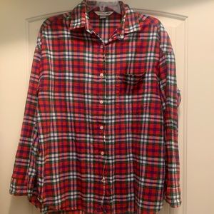 Old Navy red plaid shirt M